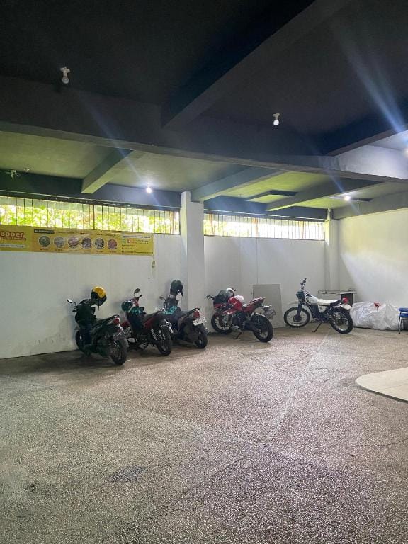 Osborn Coliving & Coworking Hotel in East Java
