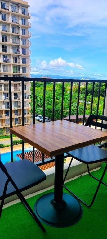 Budget-friendly stay near the airport w/ pool Apartment in Lapu-Lapu City
