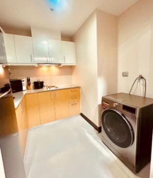 LUXURY EXECUTIVE  1BR in Uptown Parksuites T1,BGC Apartment in Taguig