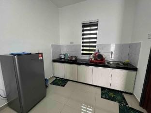 FAMILY STUDIO HOUSE - SHAH HOMESTAY PULAU INDAH Vacation rental in Selangor, Malaysia