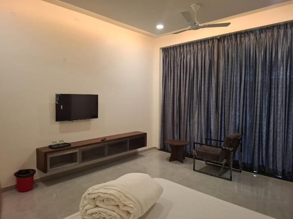 Atulya Farm Hotel in Chennai