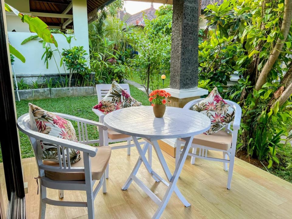 Villa Senyum Vacation rental in North Kuta