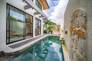 Casa Samudra - 3BR Villa in Seminyak Villa in Kuta