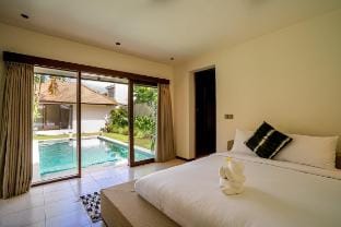 Villa NUSA - 3BR Villa in Umalas next to Nook Villa in North Kuta