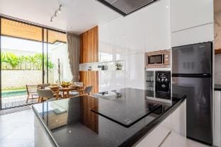 Time Out Villa - 2BR Villa in Kerobokan Villa in North Kuta