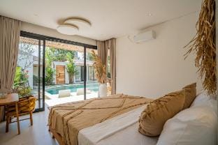 Bold Paradise - 4BR Villa in Kerobokan Villa in North Kuta