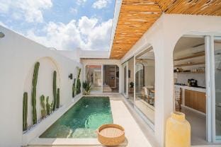 Villa Sparta - 1BR Villa in Kerobokan Villa in North Kuta