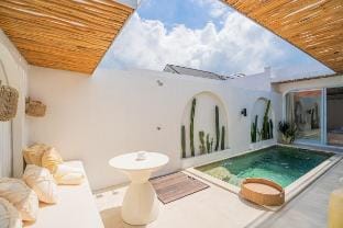 Villa Sparta - 1BR Villa in Kerobokan Villa in North Kuta