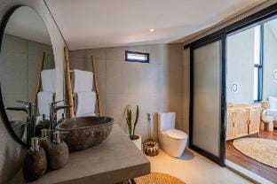Palm Island Villa - 4BR Villa in Kerobokan Villa in North Kuta