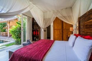 Villa Maxceo - 3BR Poolvilla near the beach Villa in North Kuta