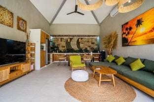 The Orange Sky - 3BR Beautiful Villa Villa in North Kuta