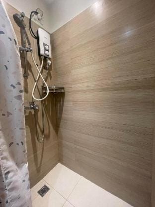 Matina Enclaves 2BR unit (Elegant) 2br 2bath Vacation rental in Davao City