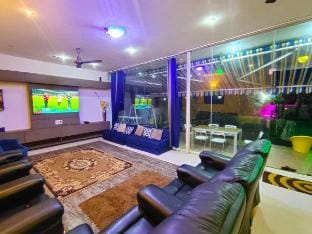 King's Farmville wid Pvt Pool @ Nandi Hill Road Farm Stay in Tamil Nadu