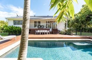 Pura Vida Private Holiday Home Vacation rental in Noosa Heads