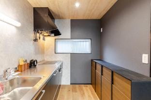 en stay006：難波・日本橋・関西空港まで乗り換えなし Vacation rental in Osaka