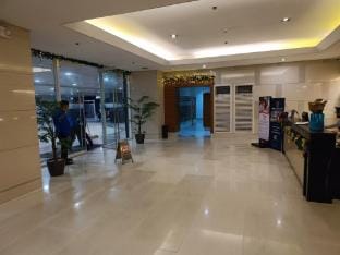 Breeze Residence Pasay-Ronnzel Apartment in Pasay