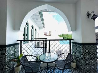 The Marrakech - Pansol Hotspring Villa in Calamba