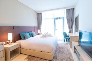 Seven Palm Jumeirah Residence Vacation rental in Dubai