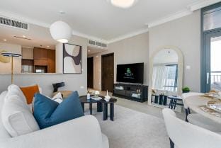 Skyline Huge 1 Bedroom Vacation rental in Dubai