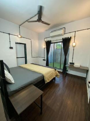 2Bhk  Den 2 @Miracle Resort Farm Stay in Lonavla