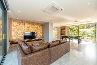 Merbrisa Rayong poolvilla-Ao khai beachfront Vacation rental in Rayong, Mueang Rayong District, Rayong, Thailand