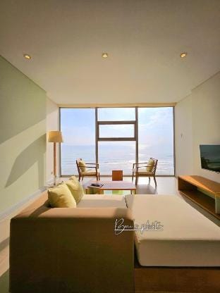 Sea View 2-Br Fusion Suites Apartment 2 Vacation rental in Da Nang