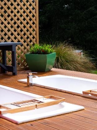 The Little Red School House Bed & Breakfast Farm Stay in Otago