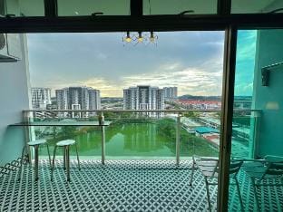 LakeView Suite @ Palazio Austin | Studio Vacation rental in Johor Bahru