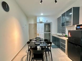 ARC @ Austin Hills Poolview 2B2B Vacation rental in Johor Bahru