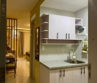 GBF Premium Suite -Rm 207 Twin Hearts Residences 1 Apartment in Central Visayas