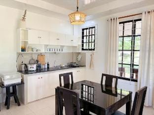 Glens Resort Bantayan Island (Garden Guesthouse) Vacation rental in Central Visayas