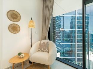 Lux Studio near Burj K in Downtown with Canal view Apartment in Dubai