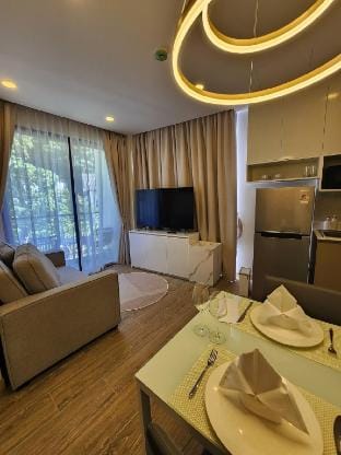 New Apartment 1 BR Karon Beach 2-7 Vacation rental in Phuket
