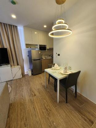 New Apartment 1 BR Karon Beach 2-7 Vacation rental in Phuket