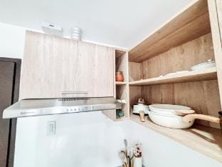 A Minimalist Urban Retreat Apartment in Iloilo City