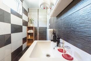 Gloria Terrace River Cottage Close to Olimje Vacation rental in Slovenia