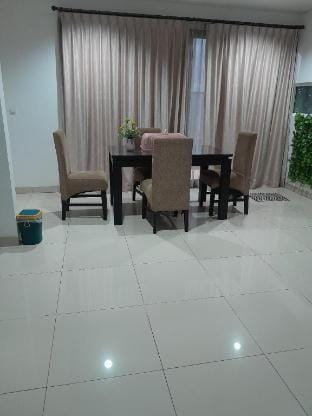 Villa alpen glarus no 68 swimming pool  Vacation rental in West Java