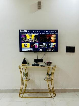 House of Solace@Chattarpur|3bhk Vacation rental in New Delhi