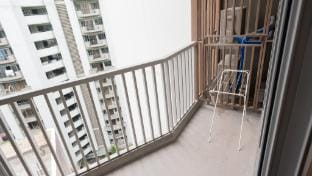 Cozy Flat @ Makati’s Coolest St Vacation rental in Pasay