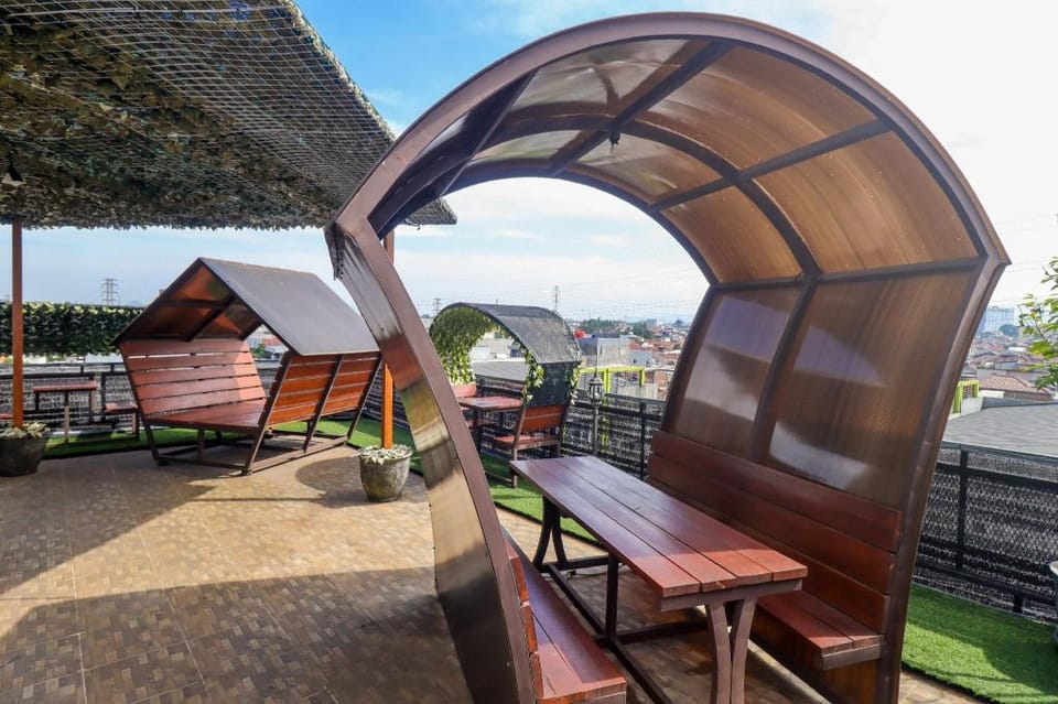 NiHOTEL Hotel in Bandung