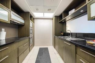 Lavish 2BR in Lofts Tower | Steps from BurjKhalifa Vacation rental in Dubai