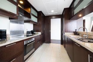 Elegant 1Bedroom Downtown Living at The Residences Vacation rental in Dubai