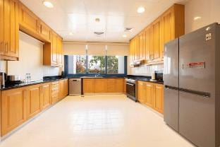 Lux 4 BR Villa  Private Beach Access Palm Jumeirah Vacation rental in Dubai