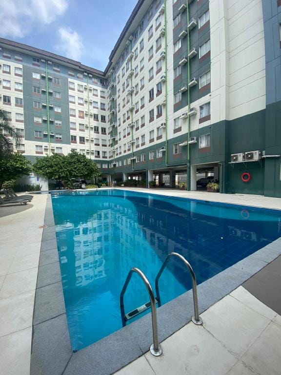 Spacious 1 Bedroom | near Airport & Seaport/Pier Apartment in Central Visayas