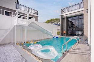 Huai Yai Houses Vacation rental in Pattaya City
