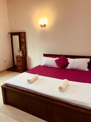 Ahasna Airport Villa Vacation rental in Negombo