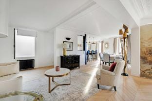 Luxury apartment - 3BR/6P - Faubourg Saint-HonorÃ© Apartment in Paris