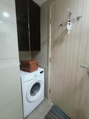 Best OC 1703 Apartment at Lippo Cikarang Vacation rental in West Java