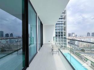 Luxury & Comfort at Binghatti Amber with Balcony Vacation rental in Dubai