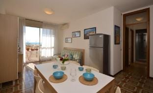 Bright seaside retreat with terrace by Beahost Rentals Apartment in Bibione